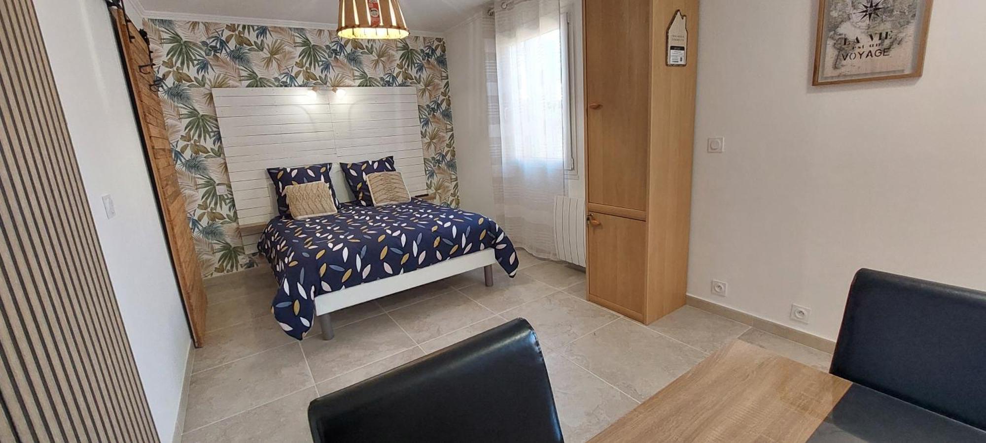 Gite De L'Olivier, Classe, Climatise, Jardin Avec Parking Gratuit Devant Le Logement Et A 5 Minutes Du Centre-Ville A Pied LʼIsle-sur-la-Sorgue Exteriér fotografie