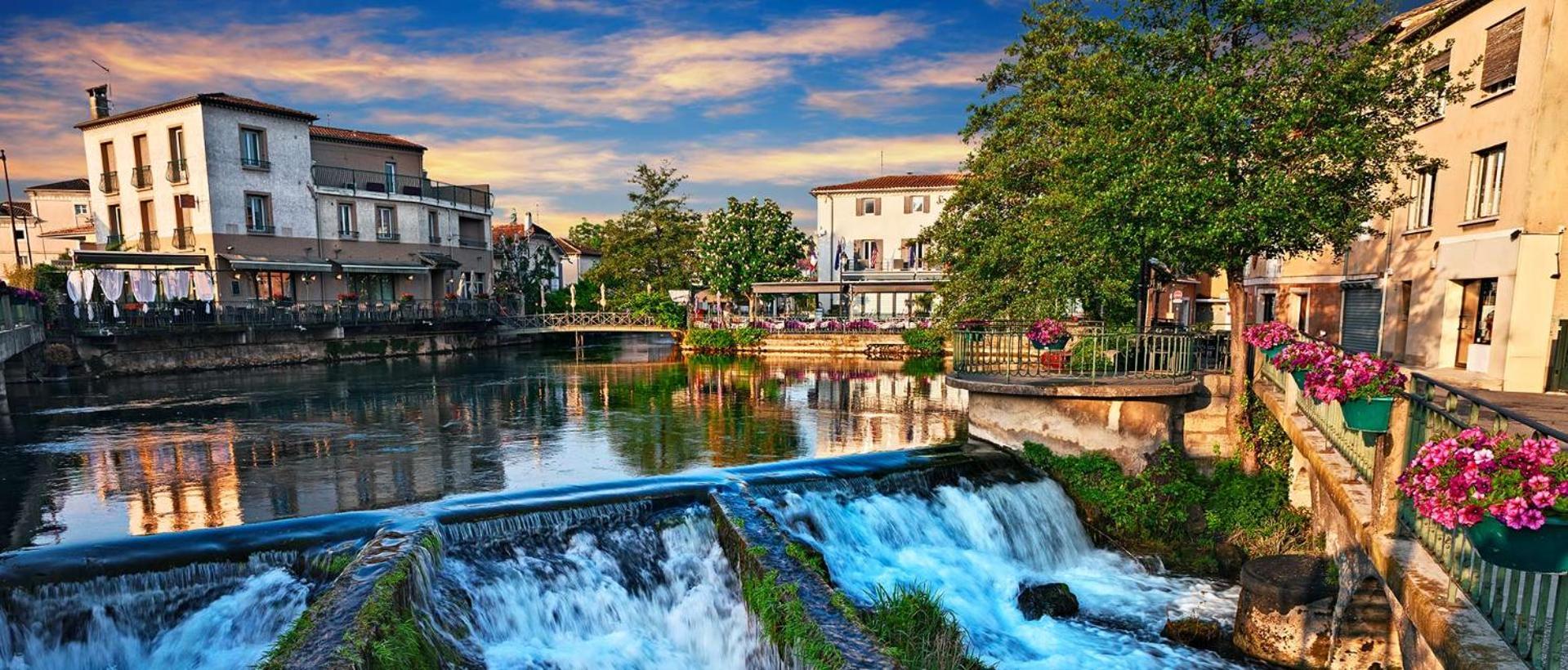 Gite De L'Olivier, Classe, Climatise, Jardin Avec Parking Gratuit Devant Le Logement Et A 5 Minutes Du Centre-Ville A Pied LʼIsle-sur-la-Sorgue Exteriér fotografie